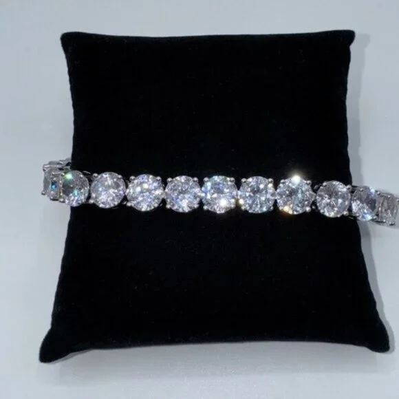 48ct Tennis Bracelet - Picture 5 of 9